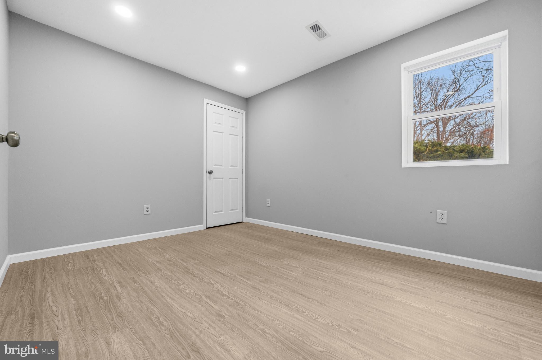 3720 Mt Pleasant Road Waldorf, MD 20601 - Photo 18 of 31 wooden floor in a room