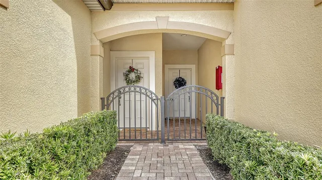 a view of a house with a small entryway