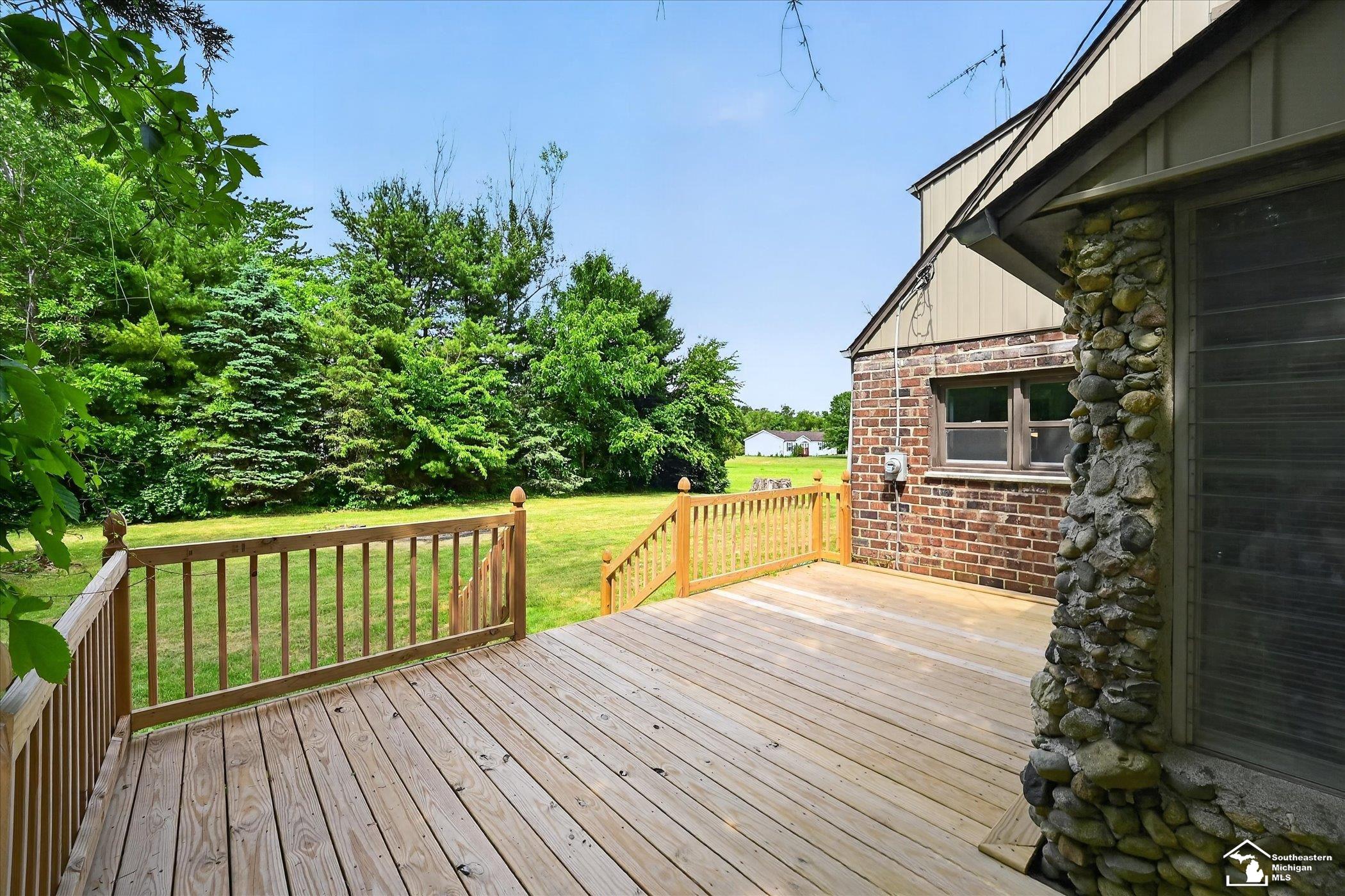 12472 South Custer Road Dundee, MI 48131 - Photo 41 of 46