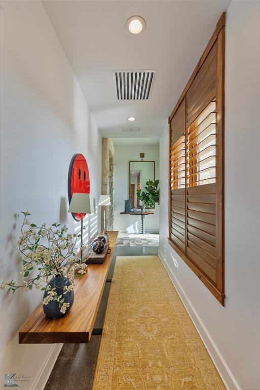 226 Rabbit Run Tuscola, TX 79562 - Photo 15 of 40 a view of a livingroom with furniture and window