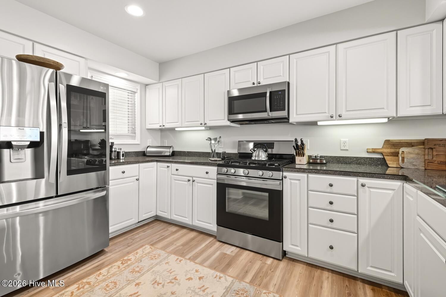 352 Edgewater Road Washington, NC 27889 - Photo 11 of 42 Kitchen