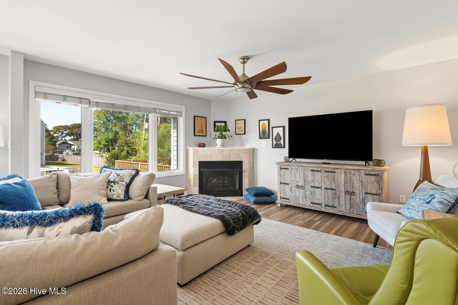 352 Edgewater Road Washington, NC 27889 - Photo 7 of 42 Familyroom