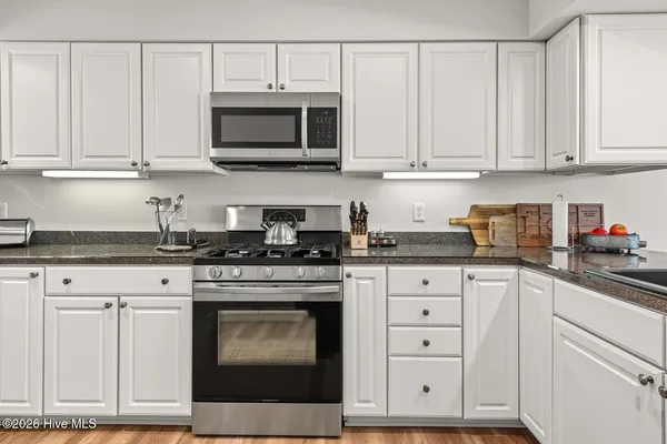 $575,000 | 352 Edgewater Road, Washington, NC 27889