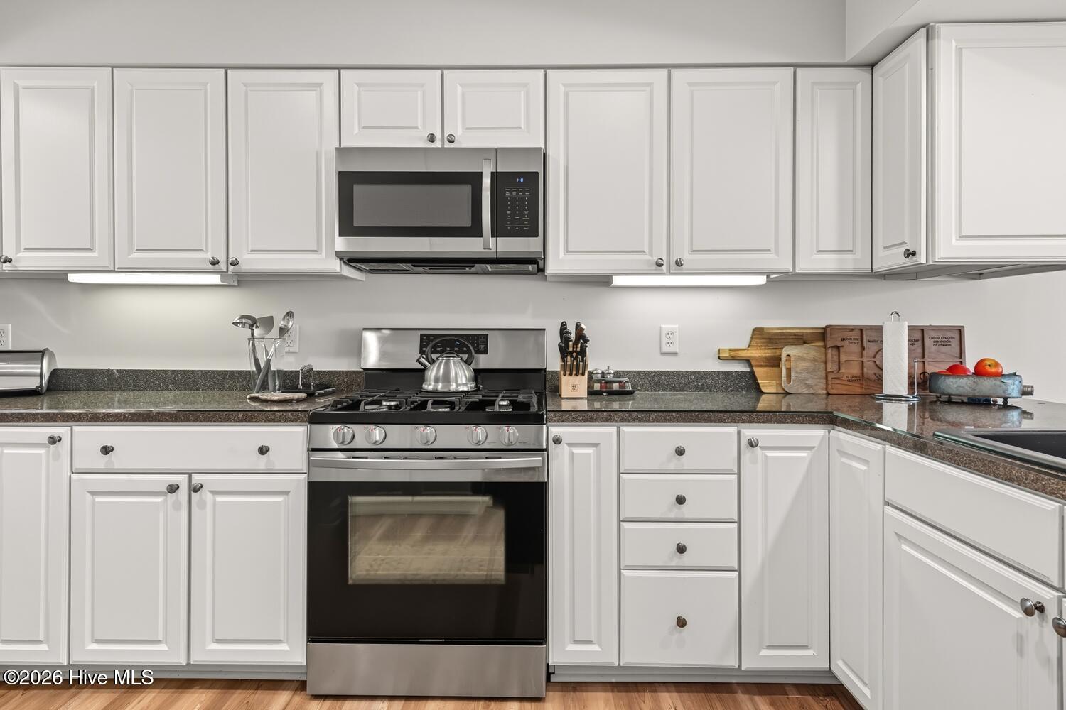 352 Edgewater Road Washington, NC 27889 - Photo 9 of 42 Kitchen1