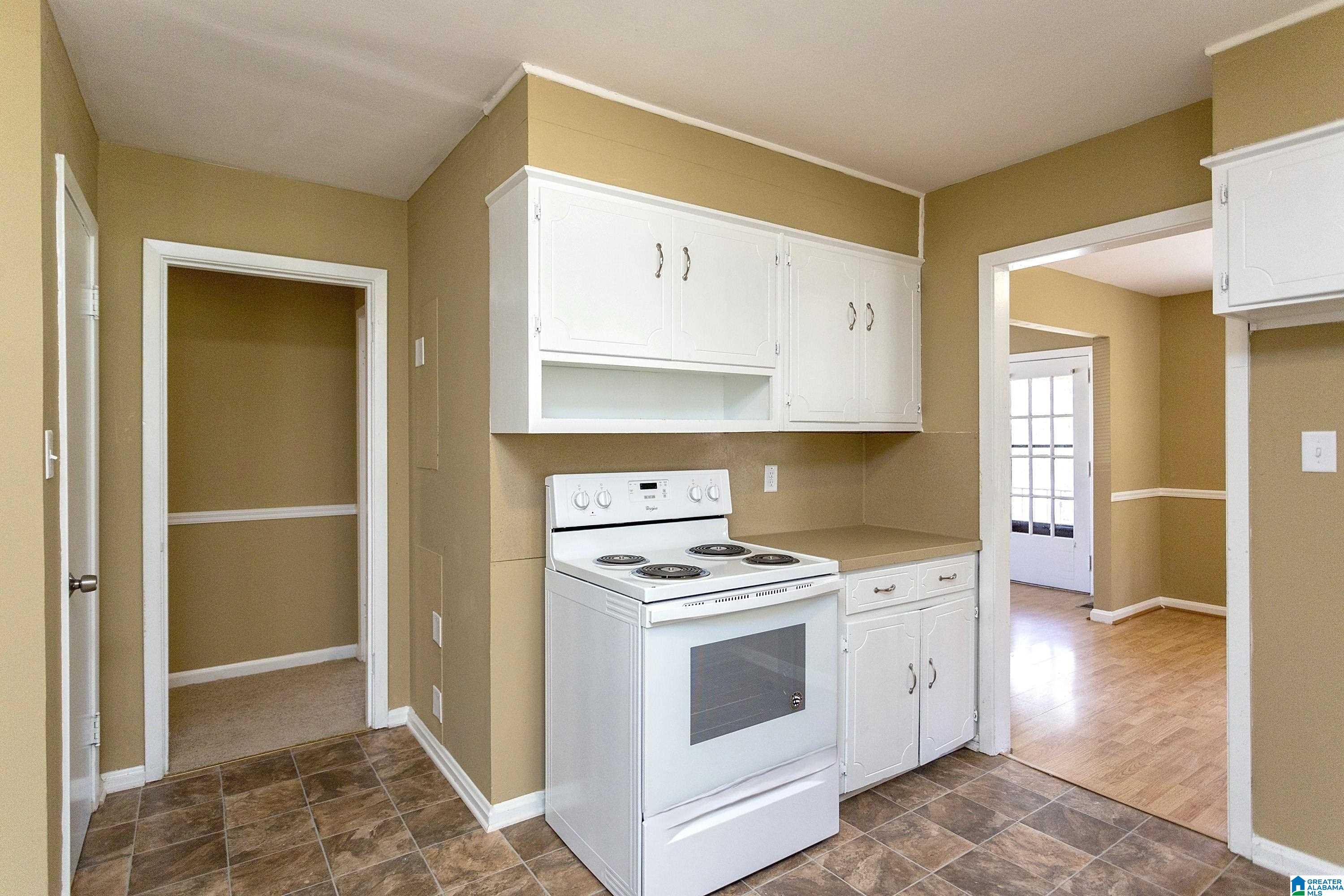 245 Sun Valley Road Birmingham, AL 35215 - Photo 12 of 27