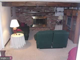 1336 Rose Road Abington, PA 19001 - Photo 4 of 6 Gallery Image 4