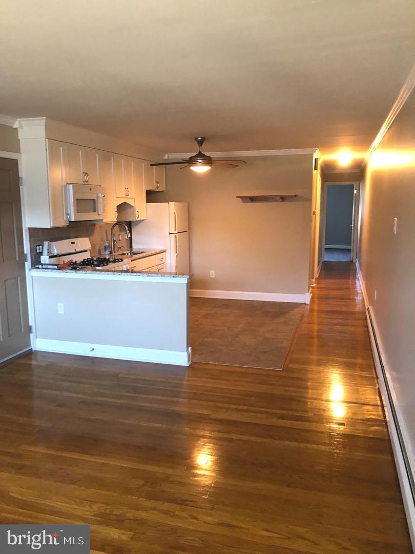 9317 Cottage Street Philadelphia, PA 19114 - Photo 3 of 9