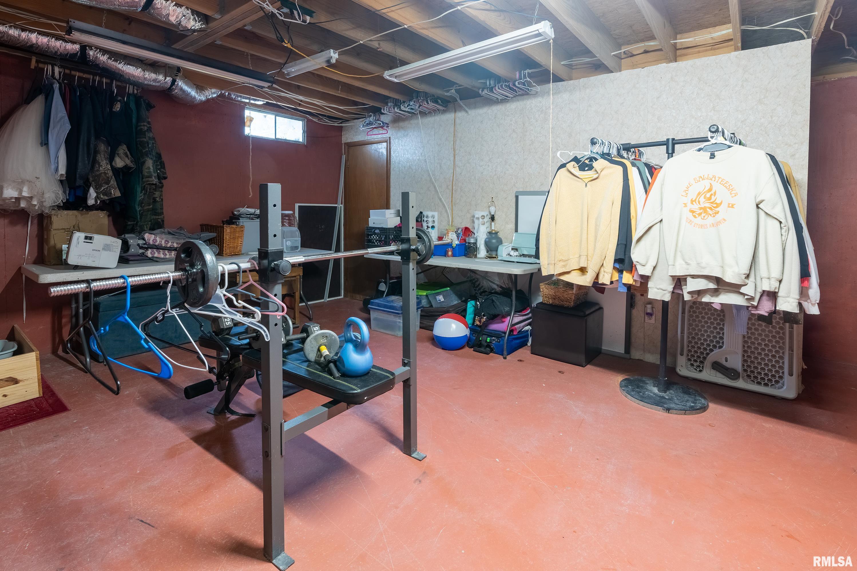 816 South Elm Street Sesser, IL 62884 - Photo 28 of 40