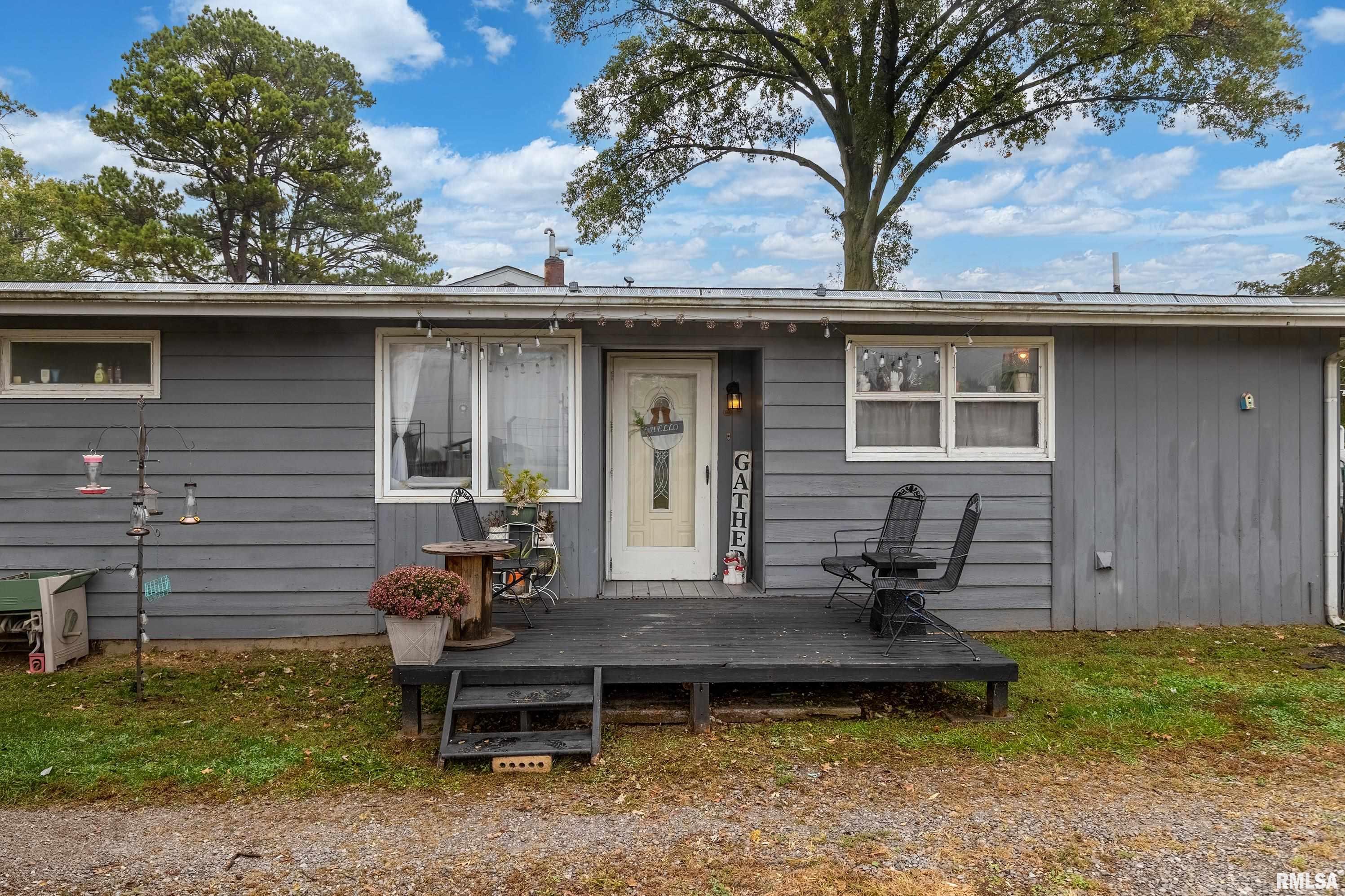 816 South Elm Street Sesser, IL 62884 - Photo 4 of 40