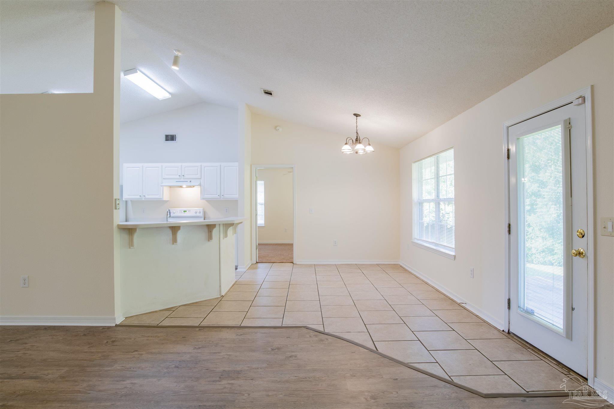 4862 Ribault Lane Milton, FL 32570 - Photo 7 of 25