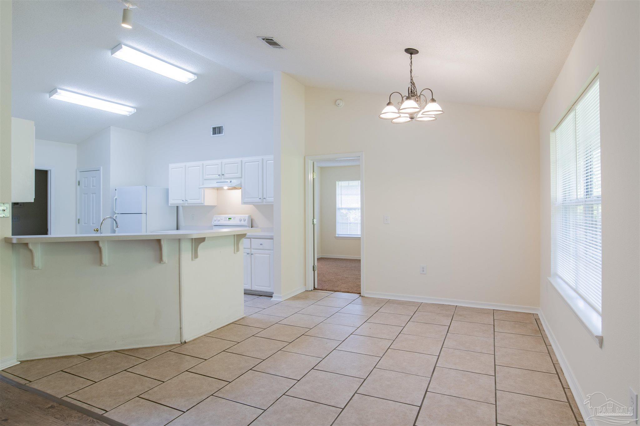 4862 Ribault Lane Milton, FL 32570 - Photo 8 of 25