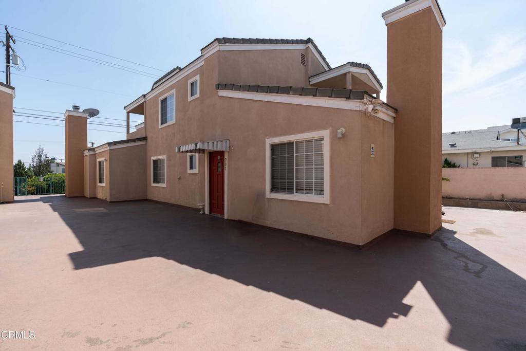 907 West Mission Road, Unit B Alhambra, CA 91801 - Photo 23 of 27 a front view of a house with a yard