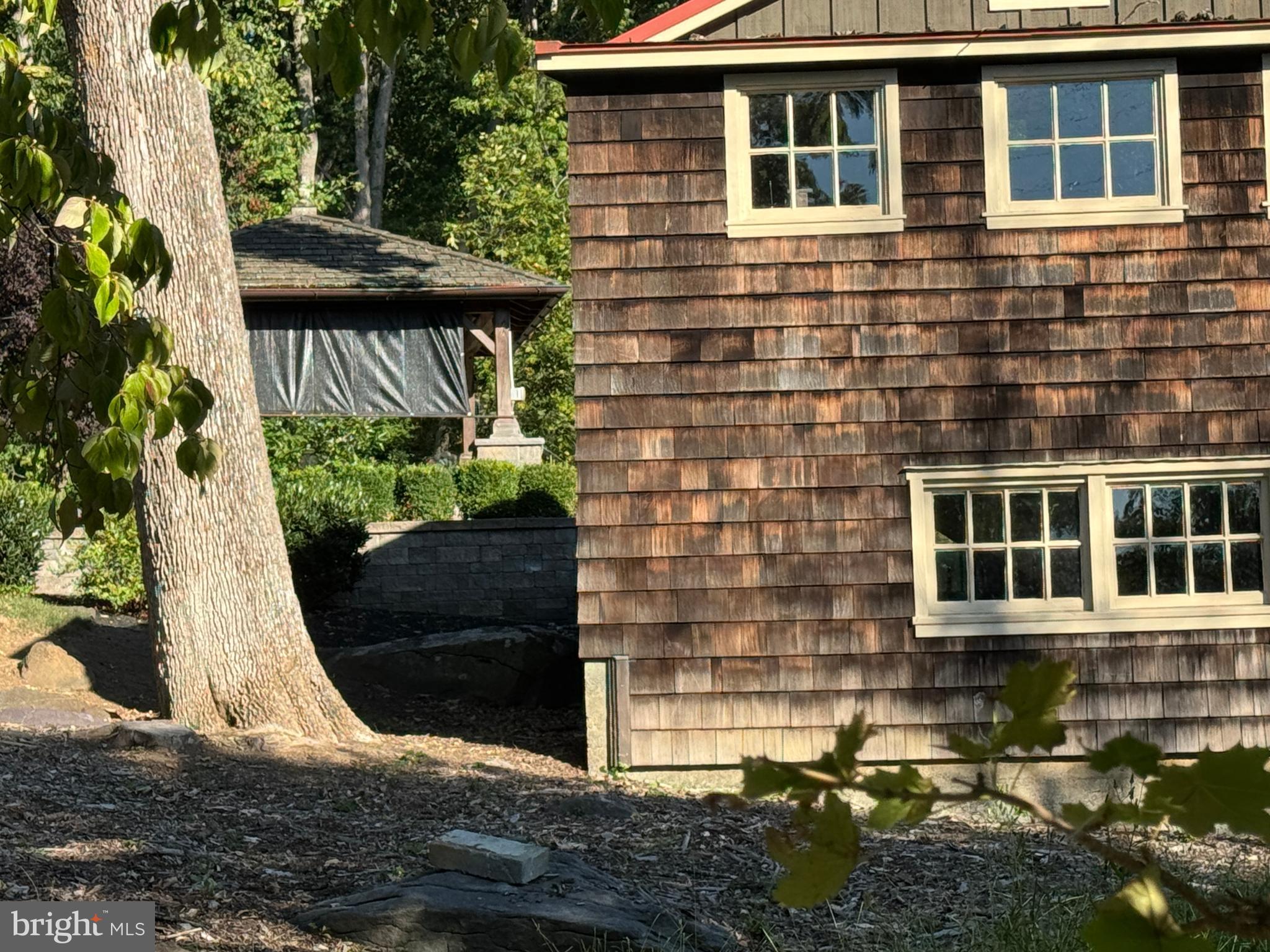 673 Spring Mt Road Schwenksville, PA 19473 - Photo 4 of 6 a front view of a house with a yard
