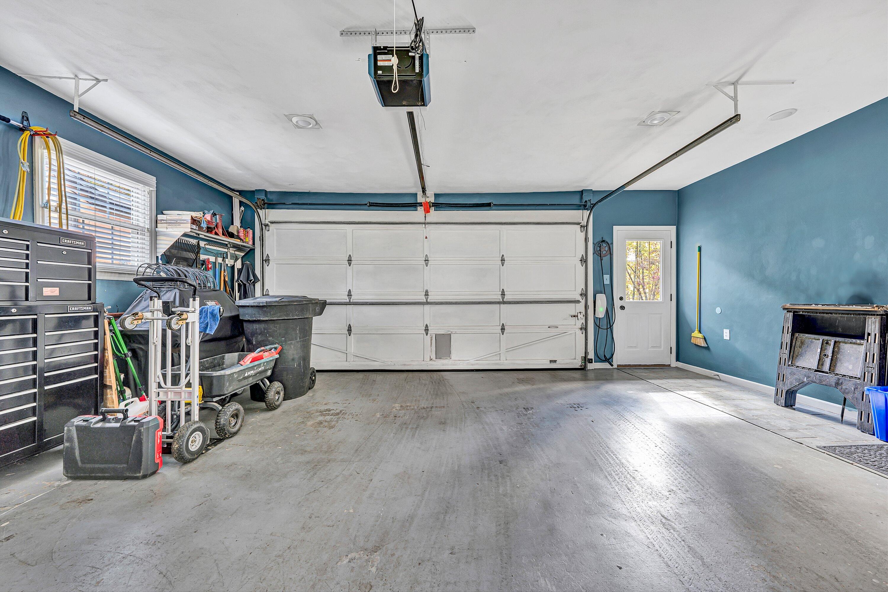 5063 Falcon Ridge Road Roanoke, VA 24018 - Photo 46 of 82 a view of a storage & utility room