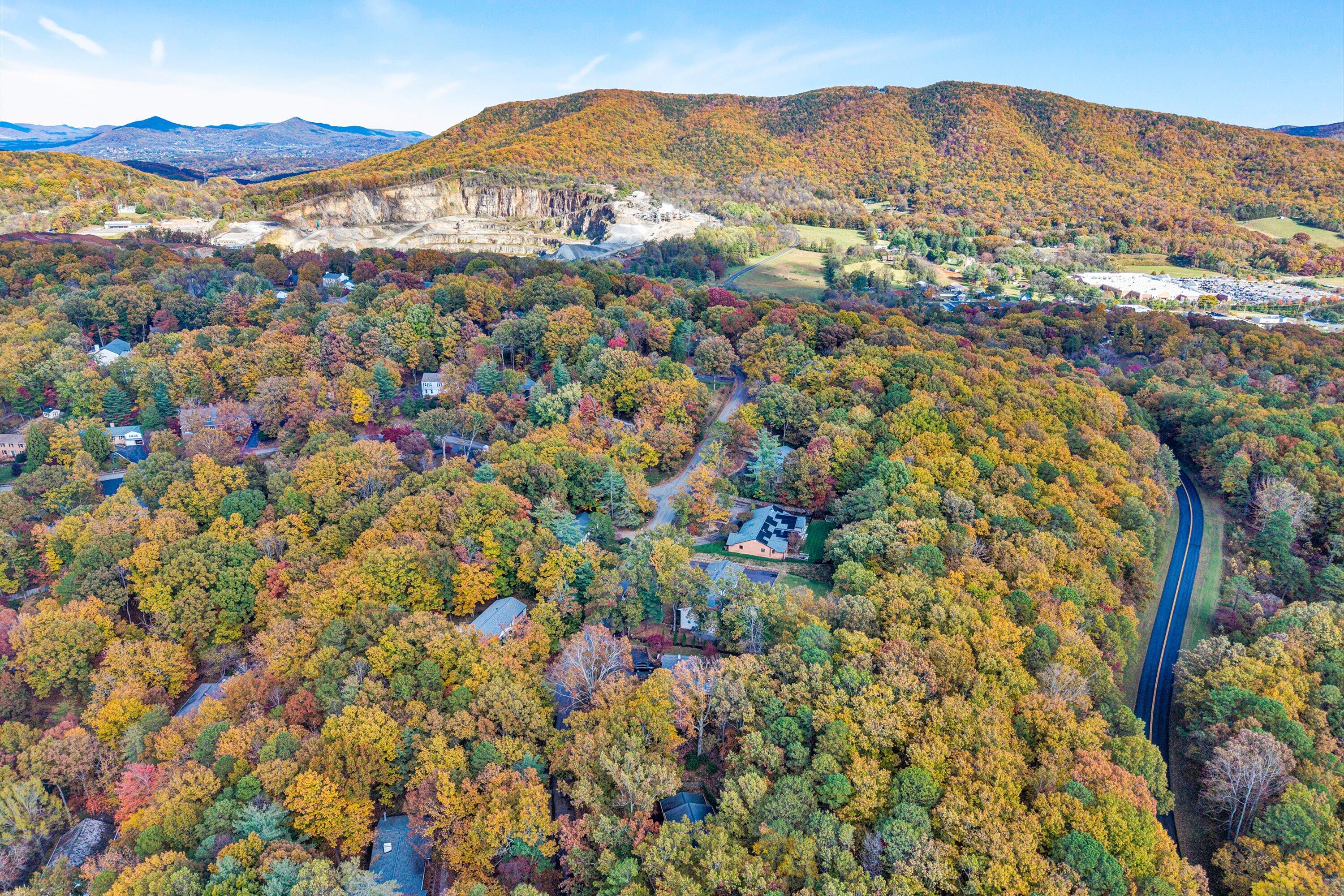 5063 Falcon Ridge Road Roanoke, VA 24018 - Photo 75 of 82 a view of a city with mountains in the background