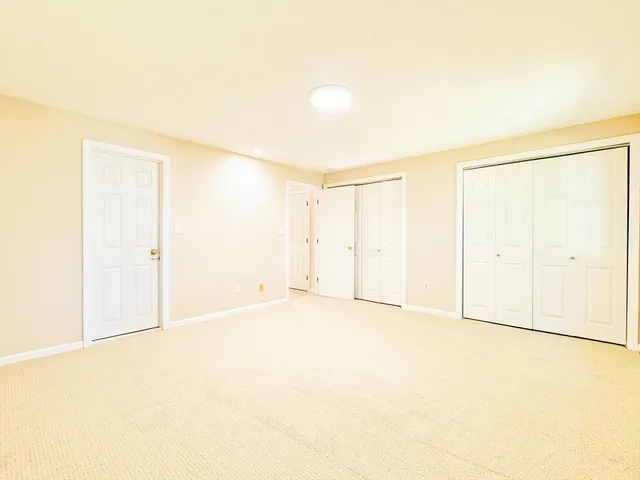 an empty room with a empty space