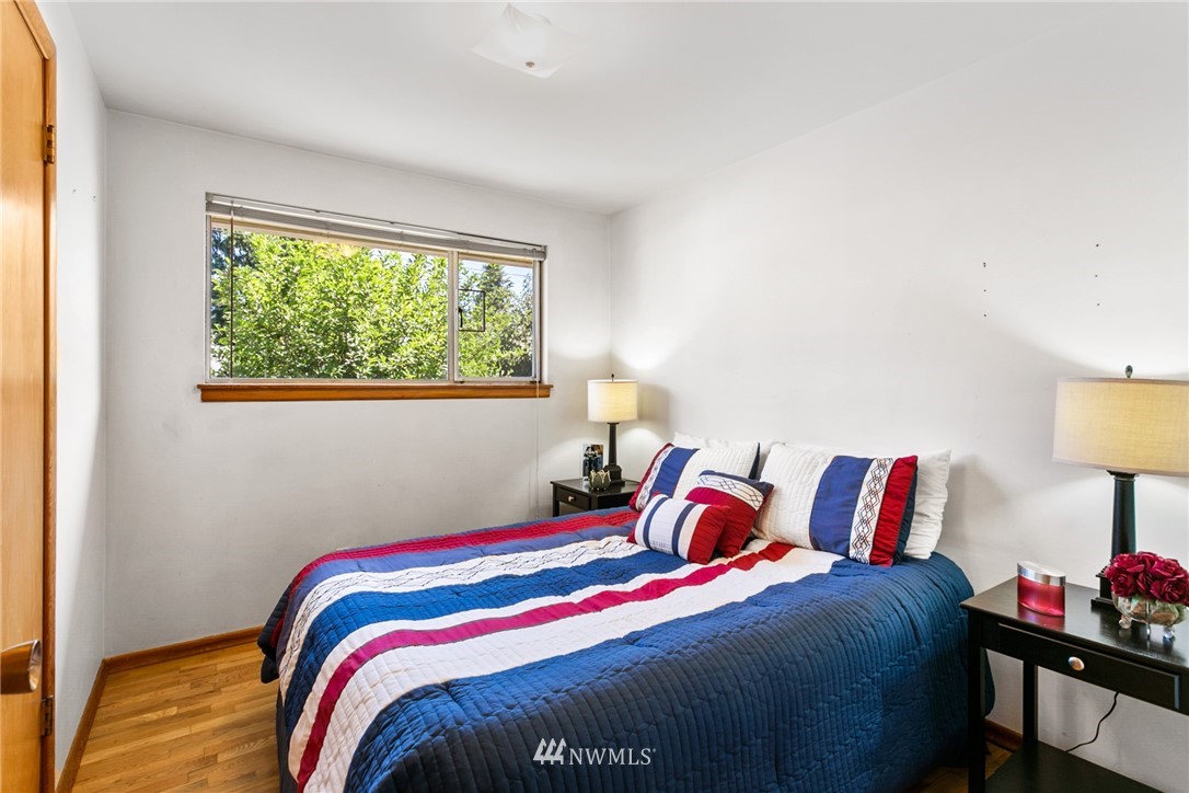 1301 Pierce Place Northeast Renton, WA 98056 - Photo 14 of 24 Gallery Image 14