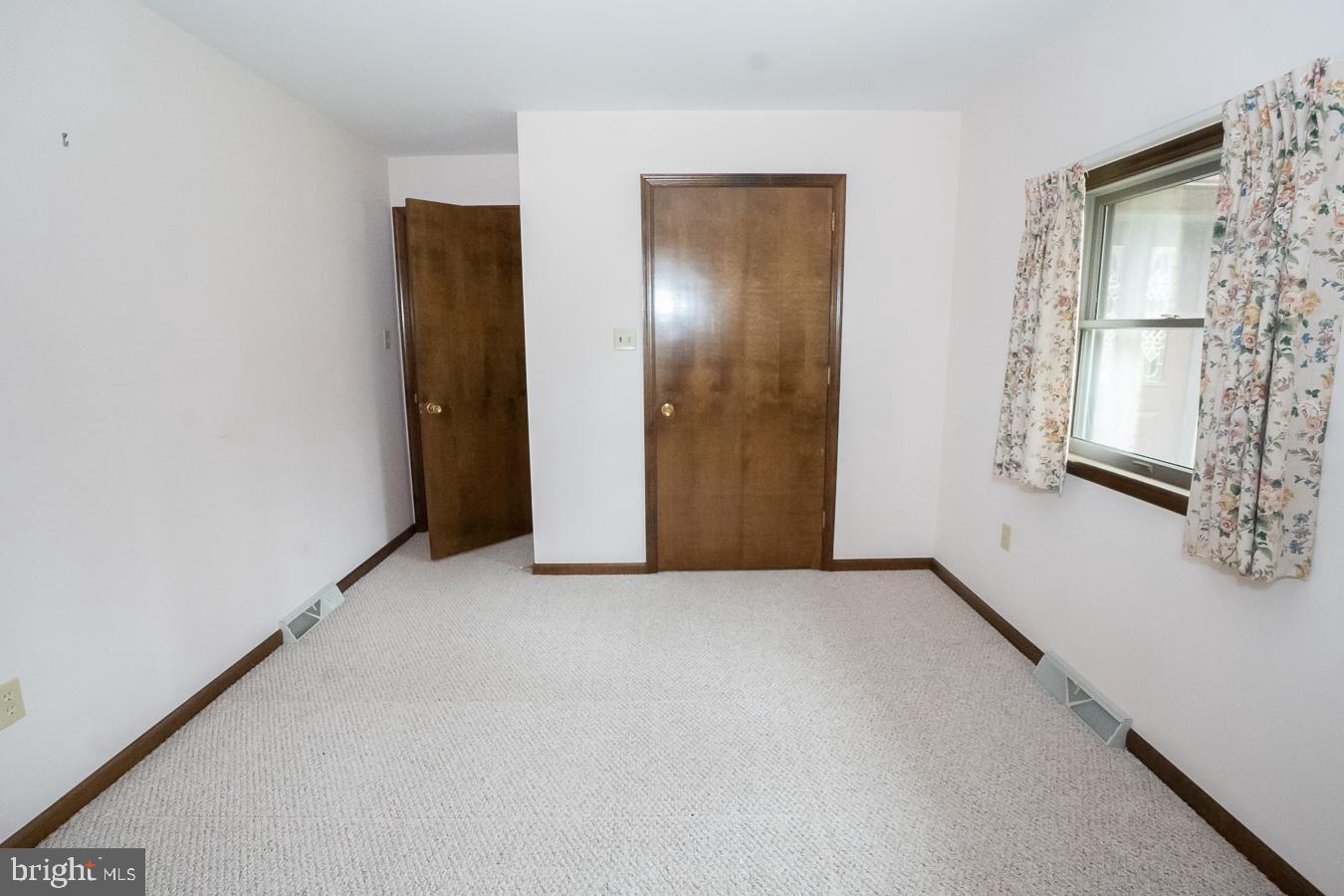 326 Kulps Road Barto, PA 19504 - Photo 15 of 31