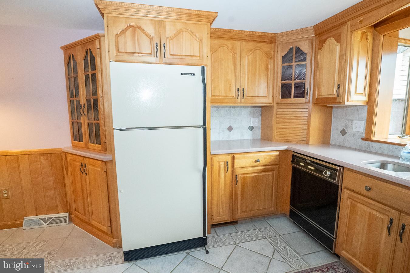 326 Kulps Road Barto, PA 19504 - Photo 8 of 31