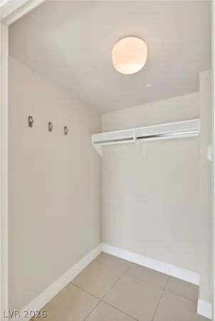 $2,500 | 222 Karen Avenue, Unit 3005, Las Vegas, NV 89109