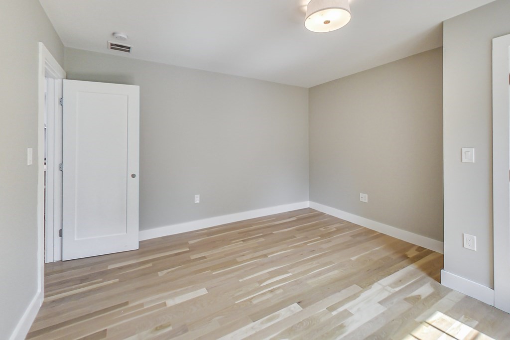 37 Appleton Street, Unit 37 Arlington, MA 02476 - Photo 15 of 38