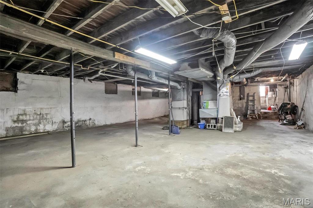 1534 7th Street Madison, IL 62060 - Photo 17 of 18