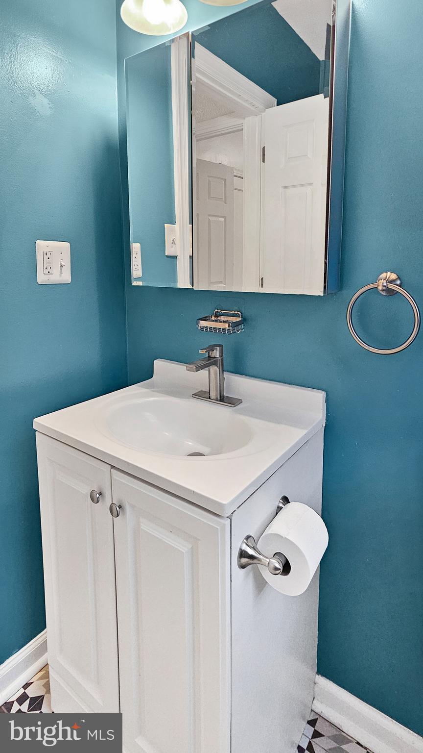 5300 4th Street Northwest, Unit 2 Washington, DC 20011 - Photo 7 of 24 Bathroom