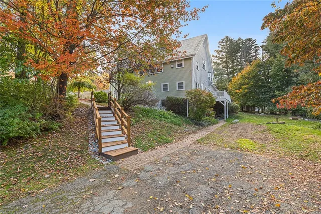 $2,500 | 4 Chase Lane, Lincoln, RI 02865