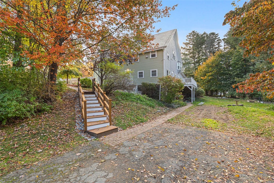 4 Chase Lane Lincoln, RI 02865 - Photo 22 of 30