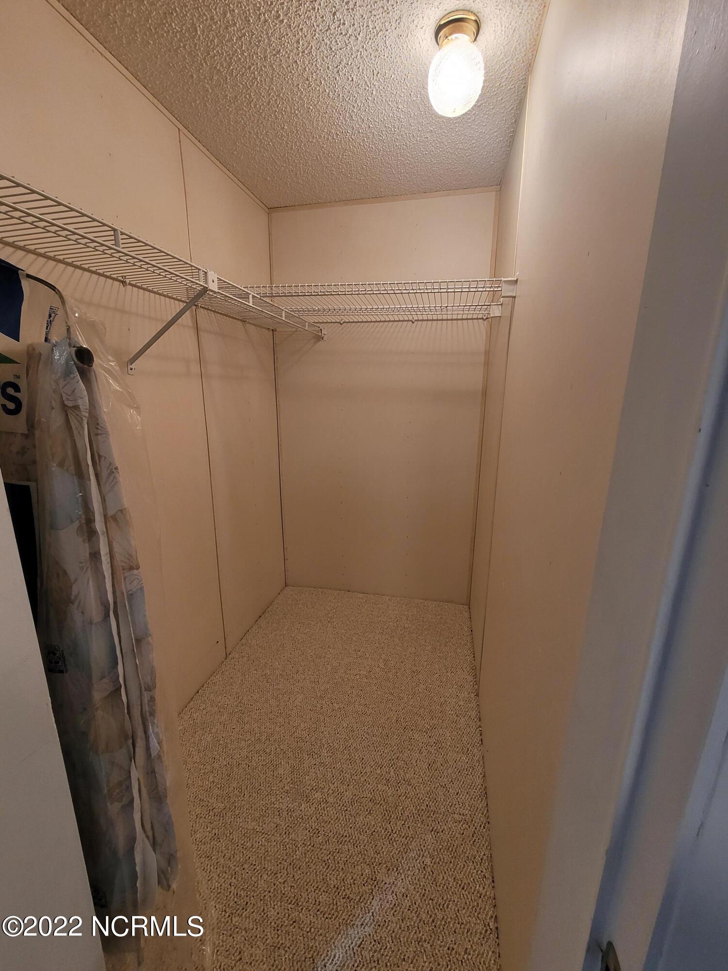 405 Alabama Avenue Carolina Beach, NC 28428 - Photo 19 of 40 20220927_154754