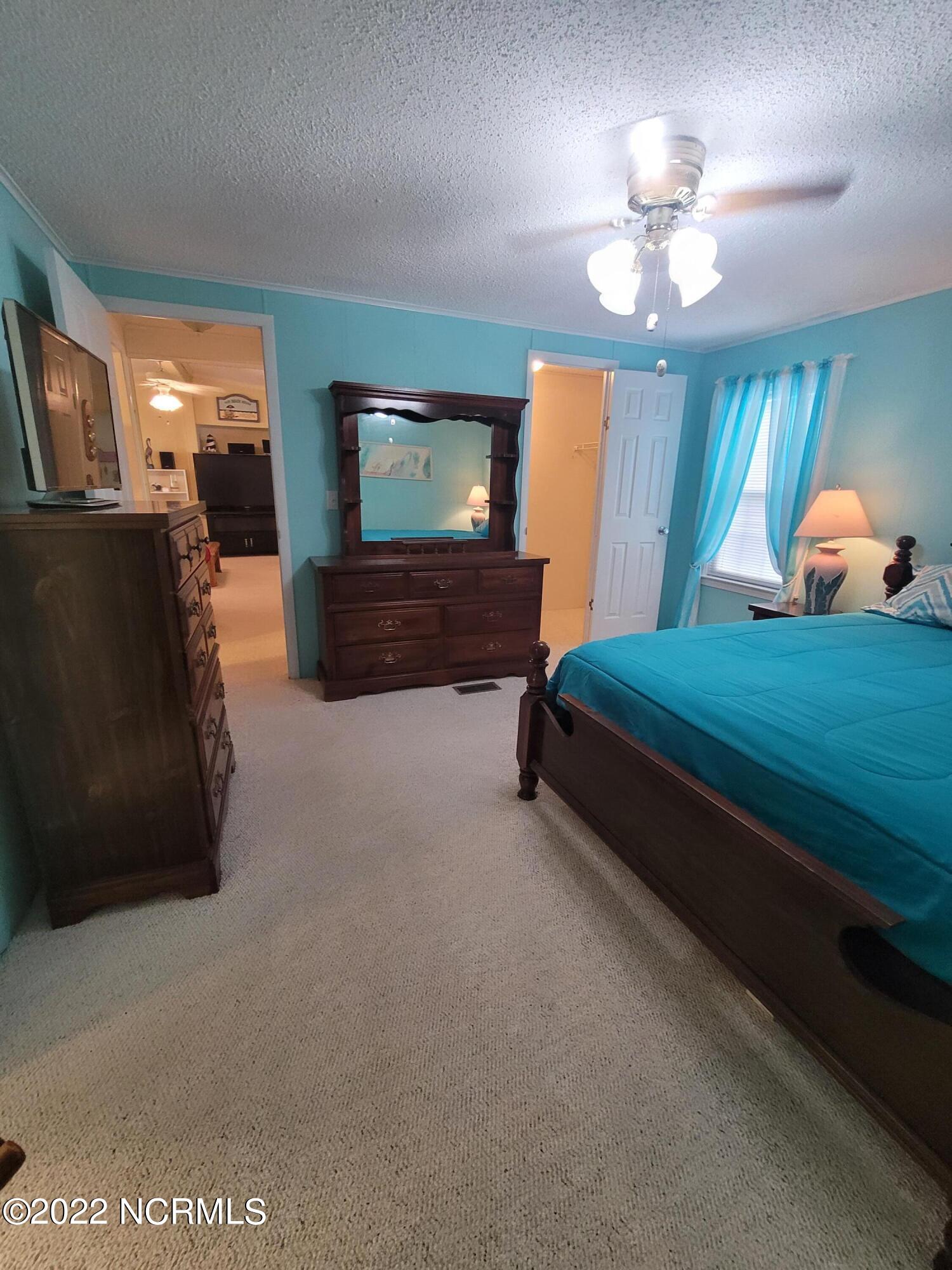 405 Alabama Avenue Carolina Beach, NC 28428 - Photo 27 of 40 20220927_155211