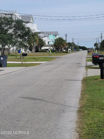$2,600 | 405 Alabama Avenue, Carolina Beach, NC 28428