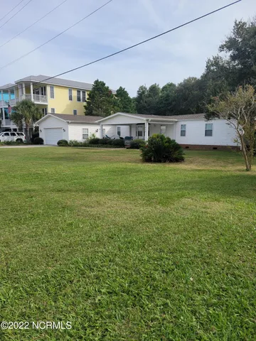 $2,600 | 405 Alabama Avenue, Carolina Beach, NC 28428