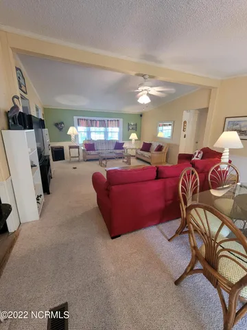 $2,600 | 405 Alabama Avenue, Carolina Beach, NC 28428