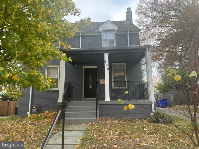 $877,000 | 806 Sligo Avenue, Silver Spring, MD 20910
