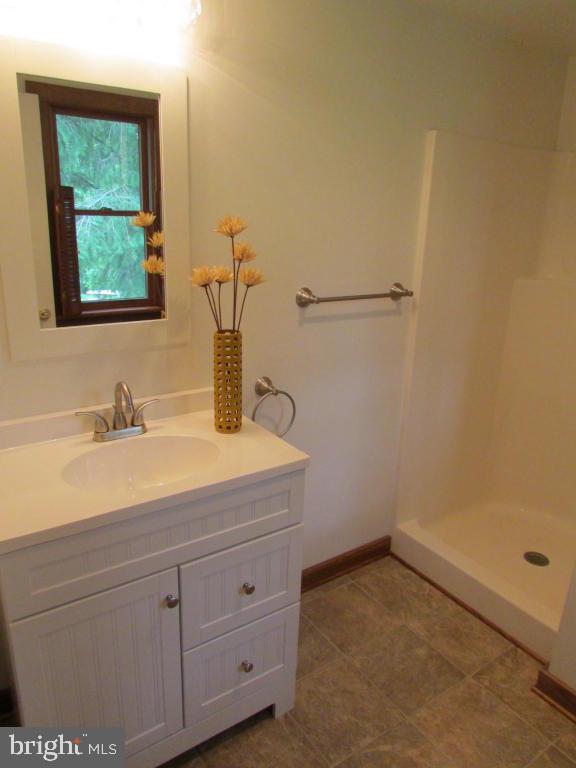 2741 Meadow View Road Manheim, PA 17545 - Photo 24 of 36