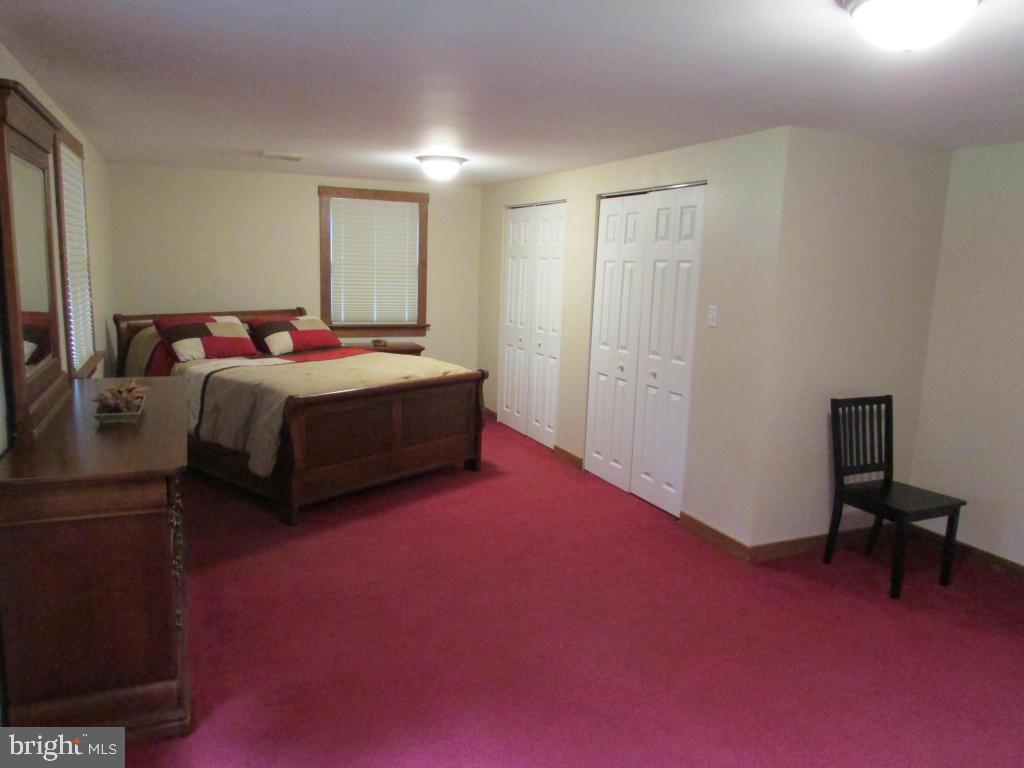 2741 Meadow View Road Manheim, PA 17545 - Photo 26 of 36
