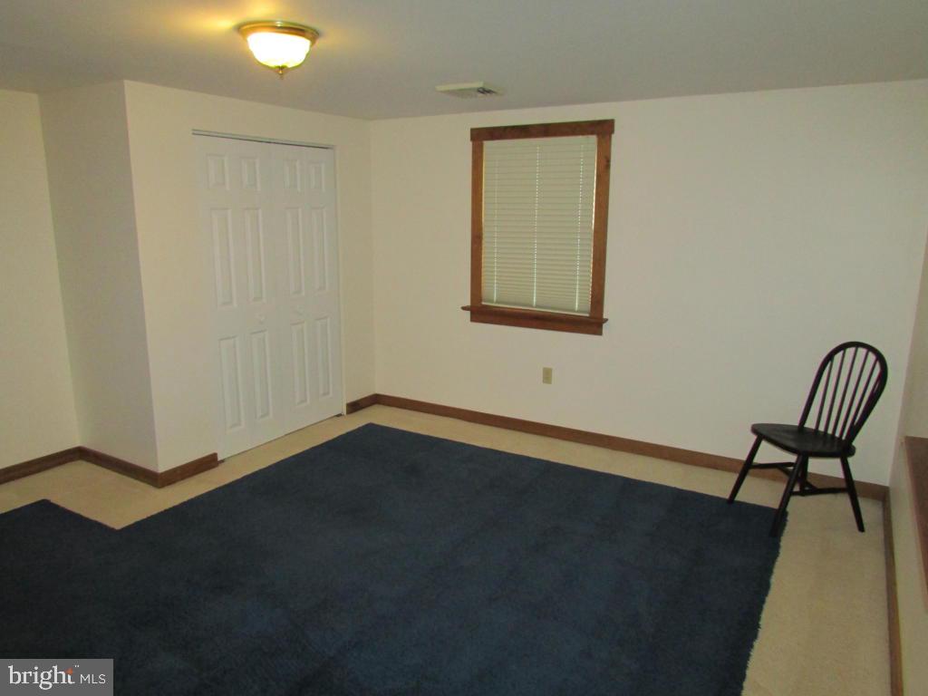 2741 Meadow View Road Manheim, PA 17545 - Photo 29 of 36