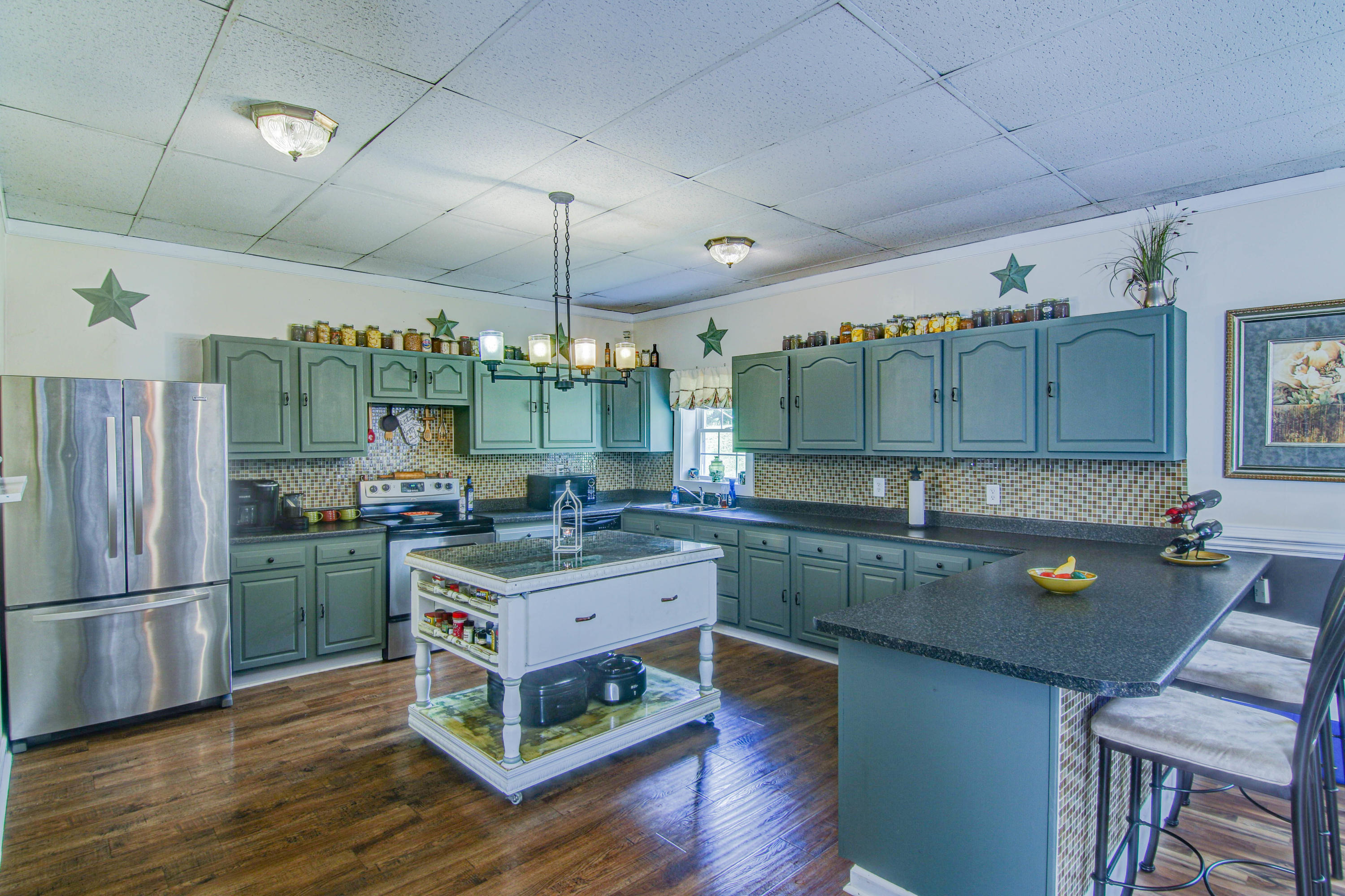 2447 Denton Valley Road Bristol, TN 37620 - Photo 20 of 60 LP1A2796_797_798_799_800