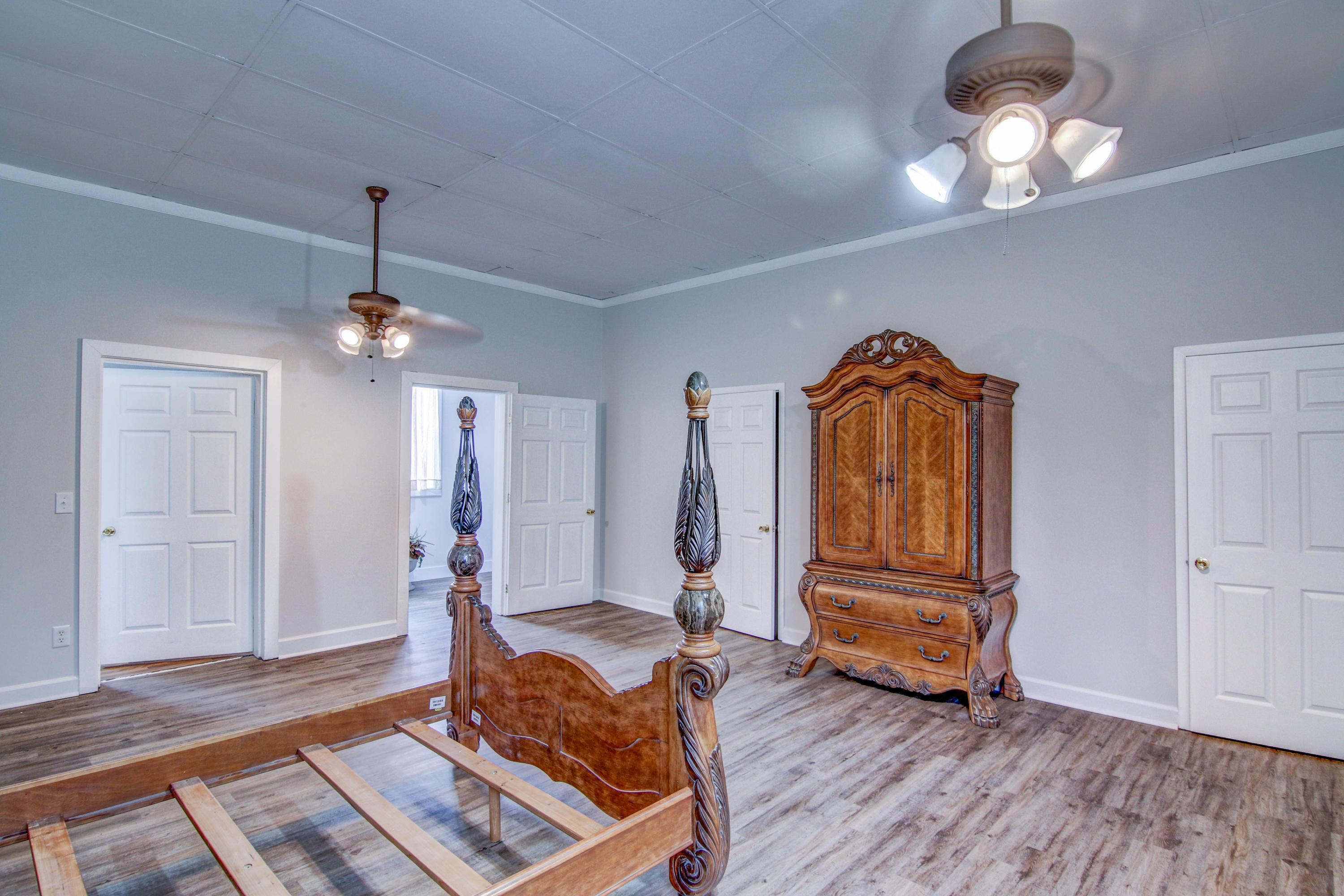 2447 Denton Valley Road Bristol, TN 37620 - Photo 33 of 60 LP1A2956_57_58_59_60