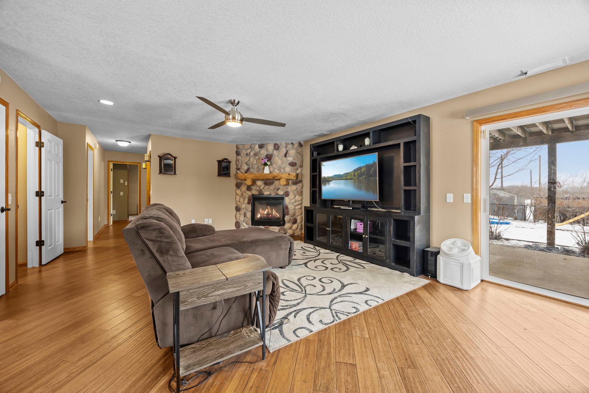 23511 Belmont Street Hampton, MN 55031 - Photo 25 of 36