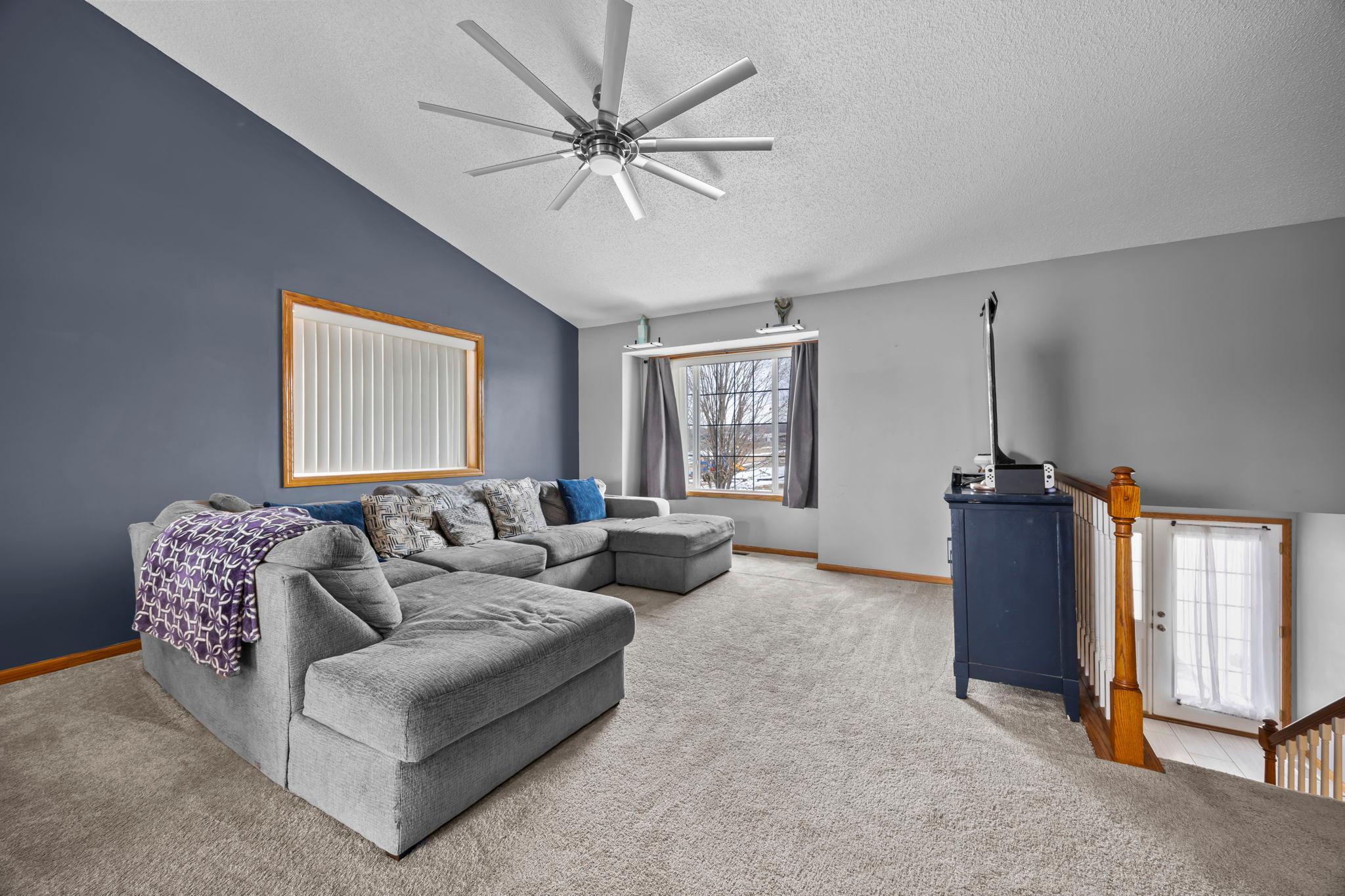 23511 Belmont Street Hampton, MN 55031 - Photo 9 of 36