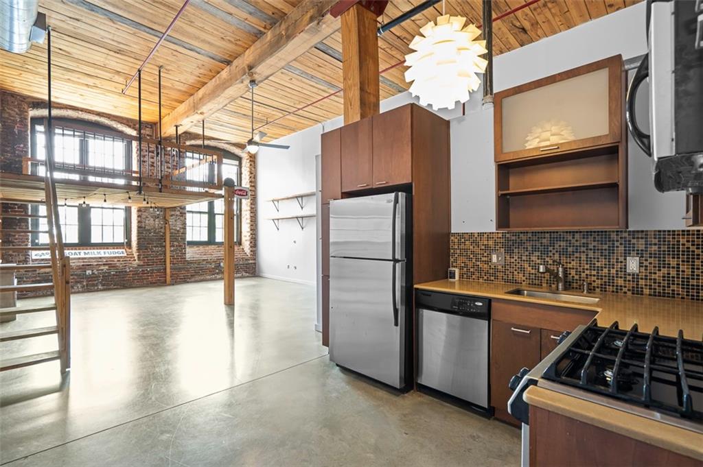 170 Boulevard Southeast, Unit H221 Atlanta, GA 30312 - Photo 3 of 30