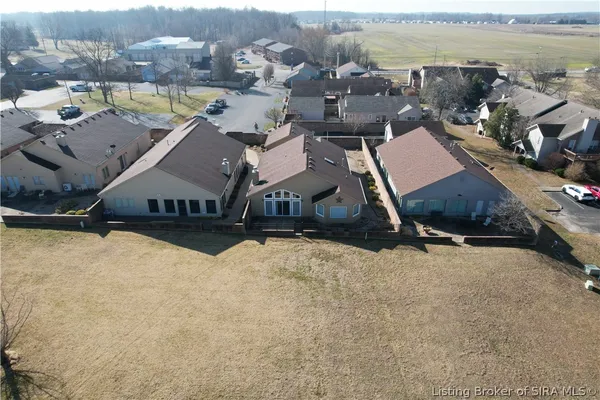 $334,900 | 107 Spaulding Drive, Scottsburg, IN 47170