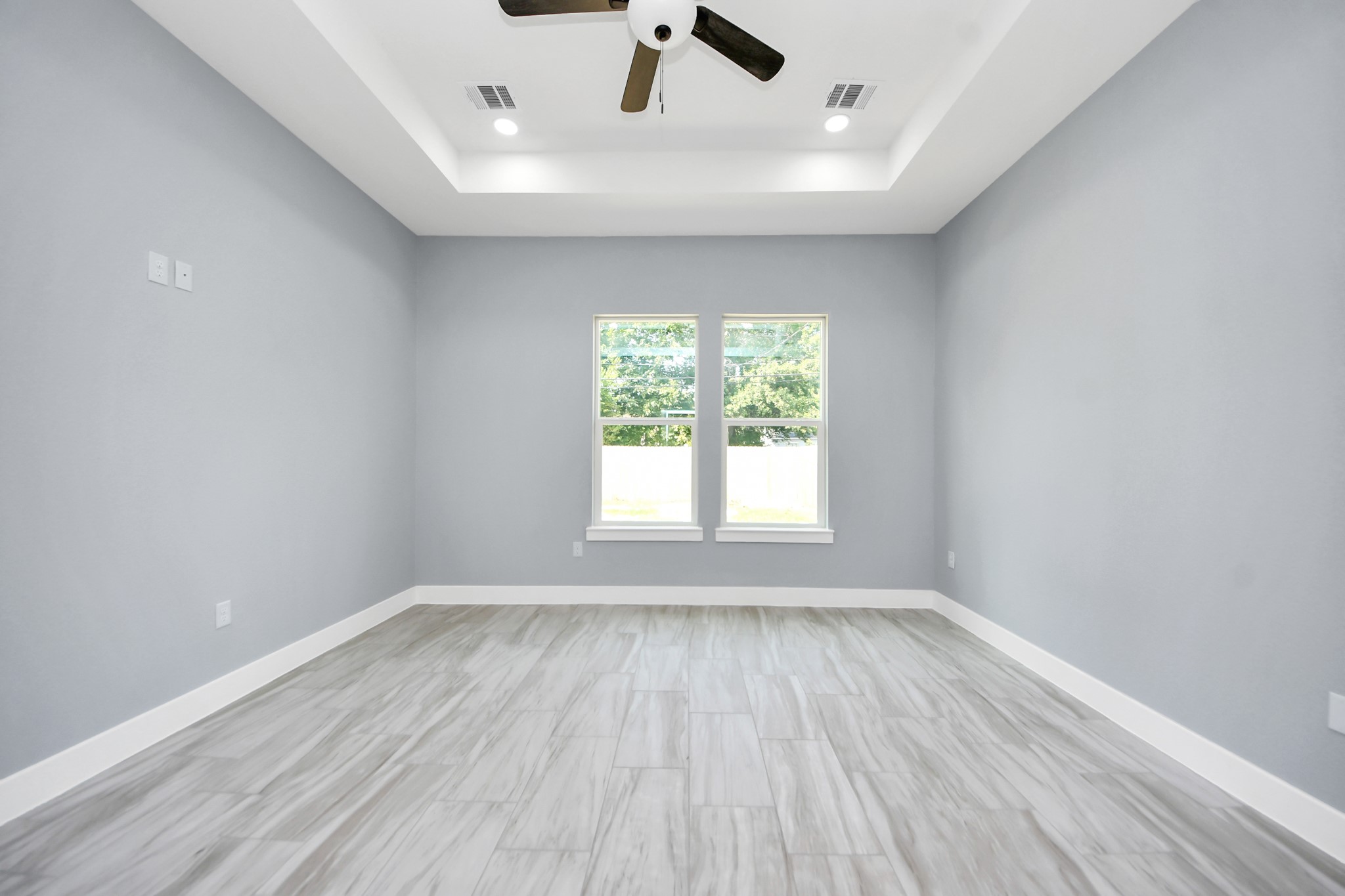406 South Iowa Street La Porte, TX 77571 - Photo 24 of 49 wooden floor in an empty room with a window