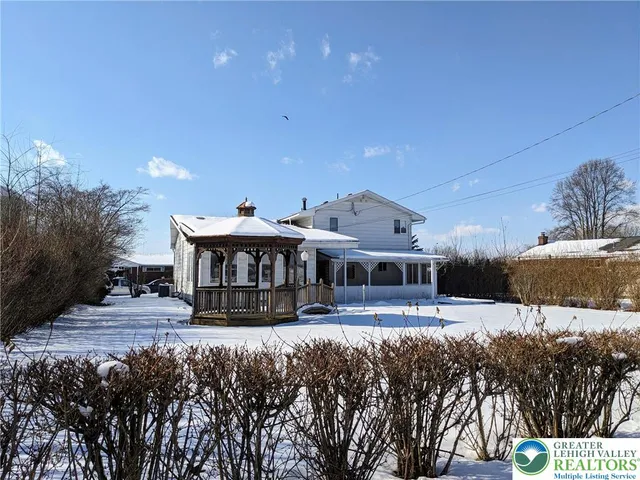 $372,500 | 107 South 10th Street, Coplay, PA 18037