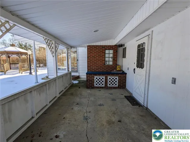 $372,500 | 107 South 10th Street, Coplay, PA 18037