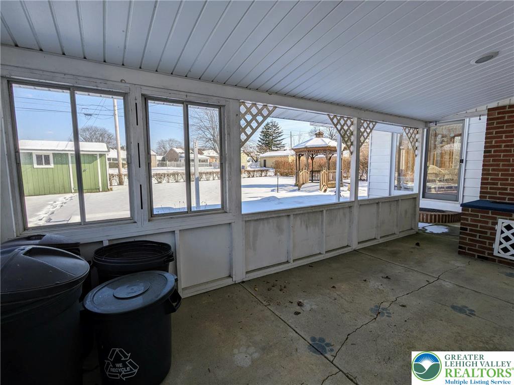 107 South 10th Street Coplay, PA 18037 - Photo 17 of 43