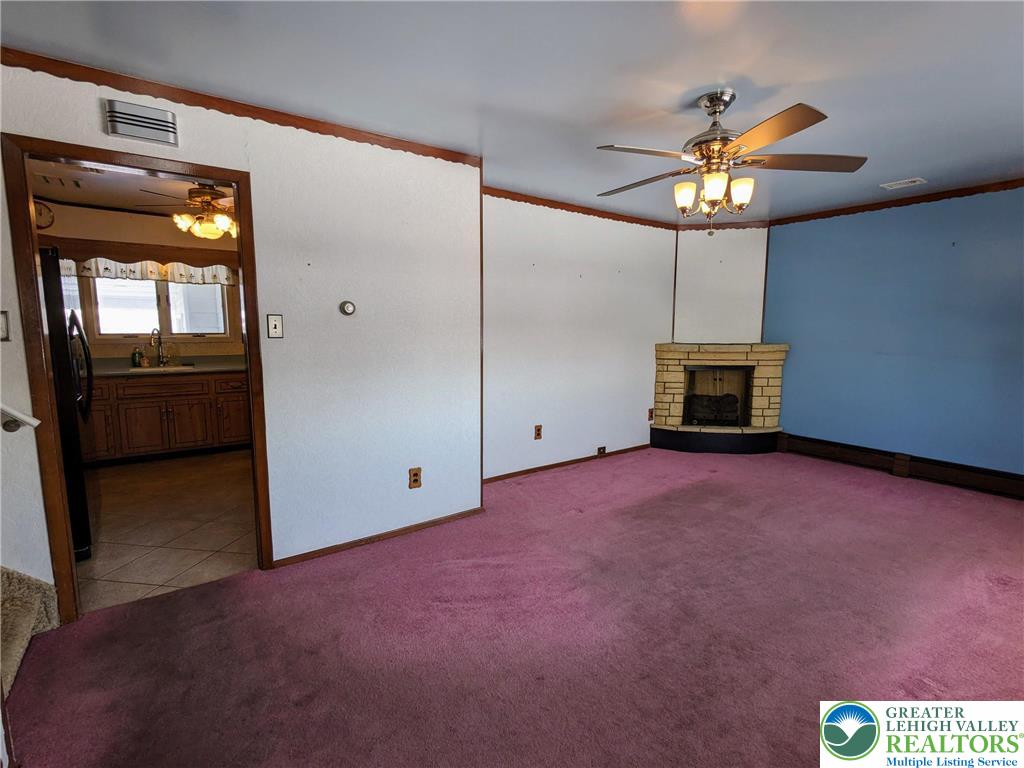 107 South 10th Street Coplay, PA 18037 - Photo 18 of 43