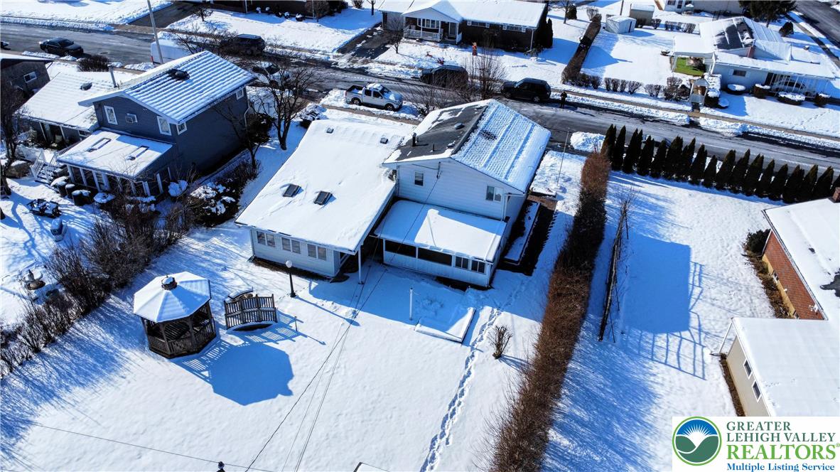 107 South 10th Street Coplay, PA 18037 - Photo 9 of 43